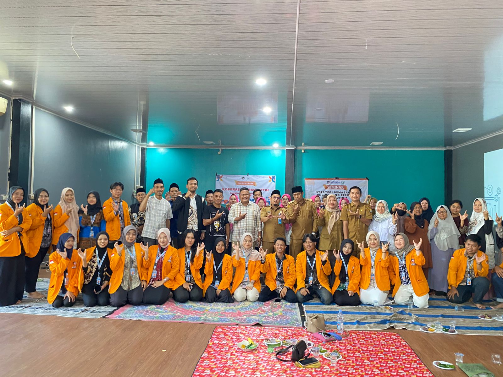 Seminar UMKM&Sosialisasi Koperasi Merah Putih